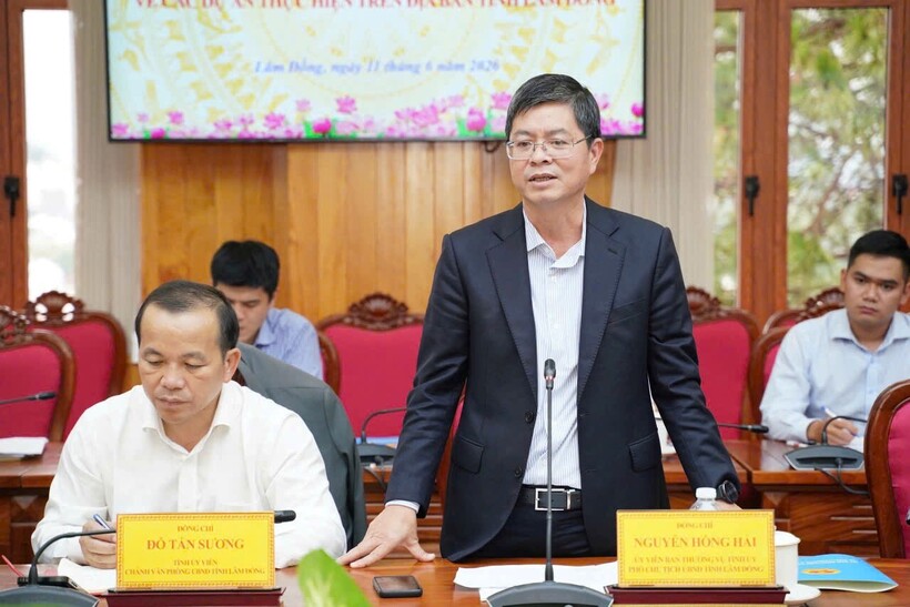 Ủy viên BTV Tỉnh ủy, Phó Chủ tịch UBND tỉnh Lâm Đồng Nguyễn Hồng Hải chủ trì buổi làm việc.