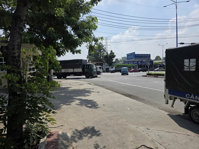 Hiện trường vụ tai nạn khiến thai phụ tử vong. Ảnh: Đình Trọng.