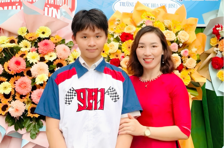 Bà Trịnh Thị Duyên, Phó Hiệu trưởng Trường TH-THCS-THPT Trần Đại Nghĩa cũng là mẹ của Nguyễn Đức Nhật Vương. Ảnh: A.X