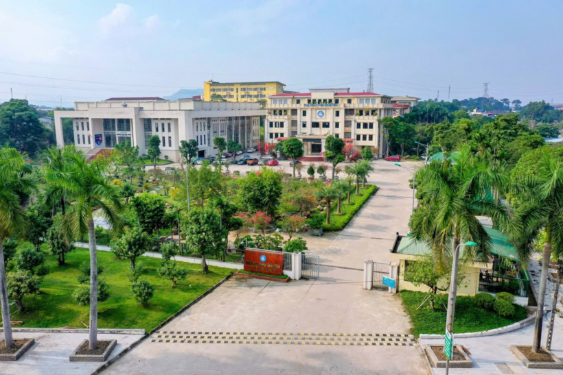 Năm 2026, Đại học Thái Nguyên tuyển sinh 29.076 chỉ tiêu. Ảnh từ website của trường.