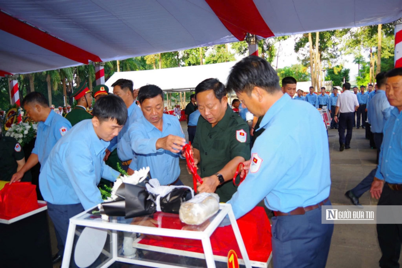 Các anh được trở về an nghỉ mãi mãi trong lòng đất mẹ Việt Nam