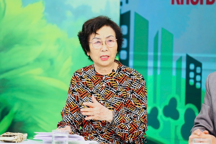 PGS.TS Bùi Thị An - Đại biểu Quốc hội khóa XIII, Viện trưởng Viện Tài nguyên, Môi trường và Phát triển cộng đồng.