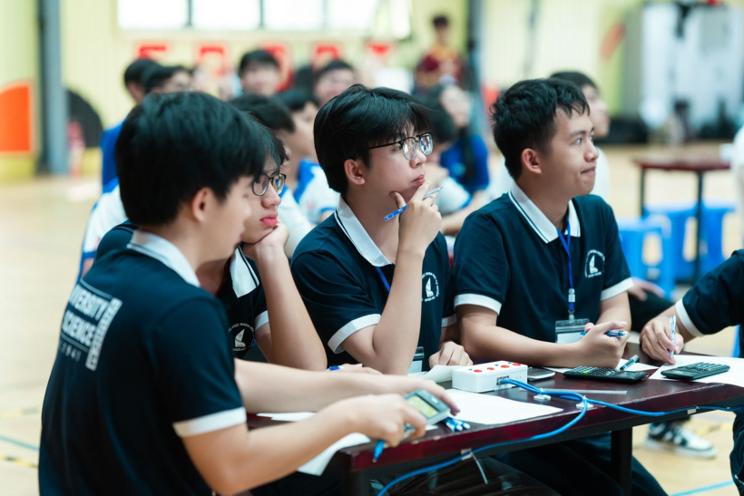 Thông tư 40/2026/TT-BGDĐT quy định sinh viên vi phạm có thể bị áp dụng 1 trong 4 hình thức kỷ luật gồm: Khiển trách; cảnh cáo; đình chỉ học tập có thời hạn; buộc thôi học.