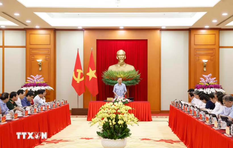 Tổng Bí thư, Chủ tịch nước yêu cầu chính quyền các cấp khi lập quy hoạch đô thị và xây dựng các khu dân cư mới phải quy hoạch, xây dựng đồng bộ các trường học, hạ tầng tương thích với quy mô dân số - Ảnh: TTXVN
