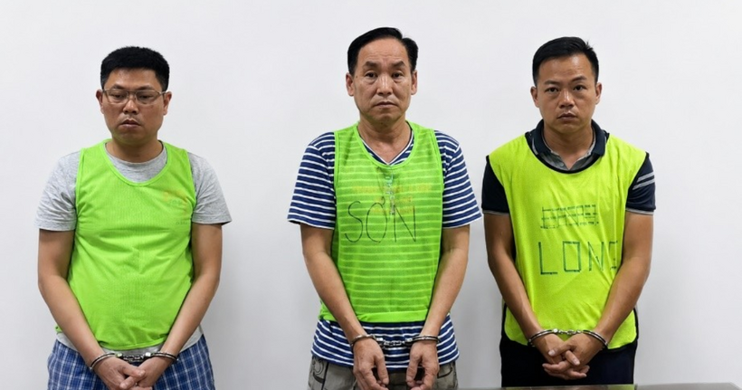 Các đối tượng: Nguyễn Khắc Sơn (trái), Đỗ Duy Cao (giữa), Nguyễn Hữu Cường (phải).