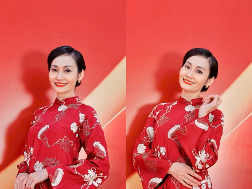 Nữ diễn viên có sự nghiệp thăng hoa ở tuổi 50.