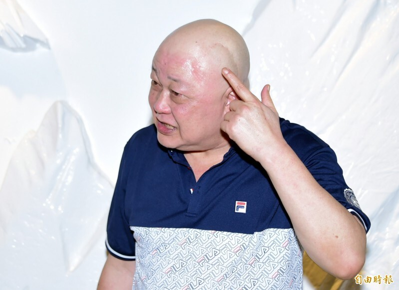 Nam diễn viên trải qua ca phẫu thuật u não khẩn cấp.