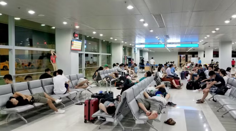 Chuyến bay bị chậm kéo dài là chuyến bay bị chậm từ 4 giờ. (Ảnh: Tiền phong)