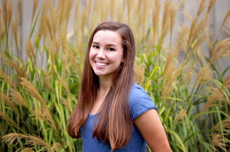 Nữ sinh Mollie Tibbetts bị mất tích.