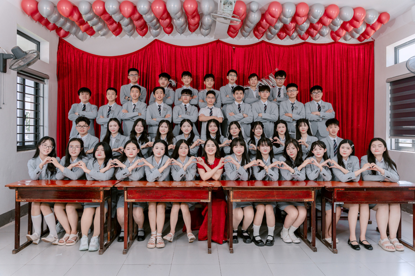 Lớp 9A5 có 33 học sinh đỗ Trường THPT Chuyên Hà Tĩnh. Ảnh: TL.