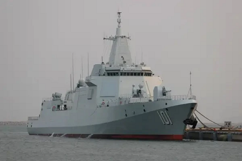 Tàu Type 055. Ảnh: CHINA NEWS SERVICE