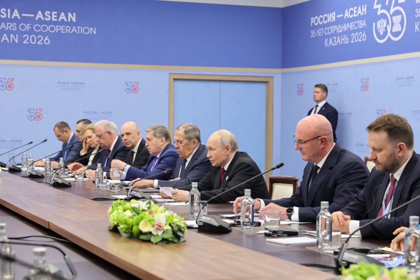 Thủ tướng Lê Minh Hưng hội kiến Tổng thống Nga Vladimir Putin - 4