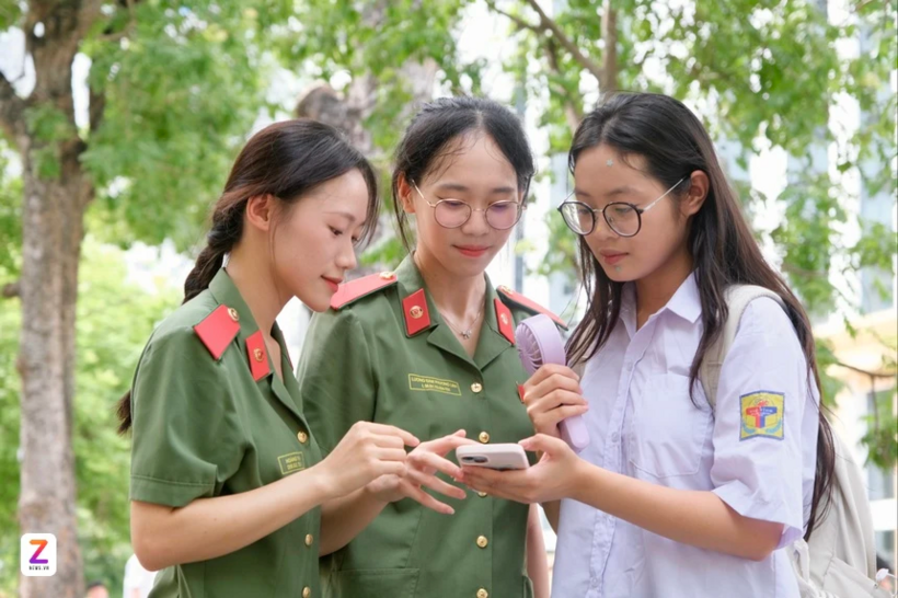 Hơn 22.300 thí sinh trên cả nước đã chính thức bước vào kỳ thi đánh giá của Bộ Công an để xét tuyển vào các học viện, trường công an nhân dân năm 2026. Ảnh: ZNews