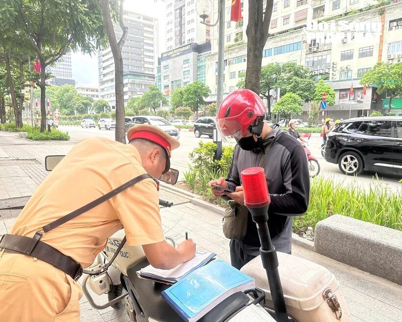 Lực lượng CSGT sẽ tăng cường kiểm tra, xử lý nghiêm nhằm nâng cao ý thức chấp hành của người dân.