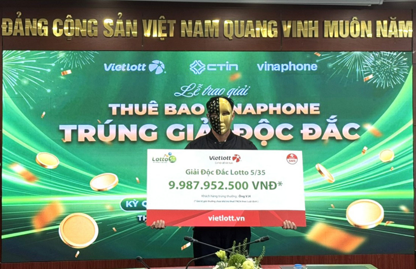 Ông H. trúng độc đắc với tổng giá trị giải thưởng gần 10 tỷ đồng. Ảnh: VietNamnet
