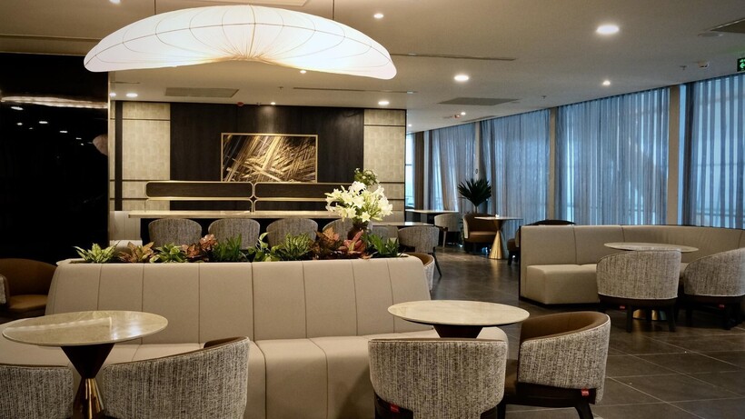 The Sens Business Lounge - Trải nghiệm sang trọng mượt mà như lụa giữa mùa hè rực rỡ - 3