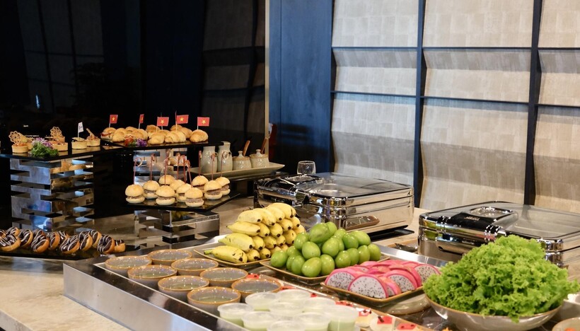 The Sens Business Lounge - Trải nghiệm sang trọng mượt mà như lụa giữa mùa hè rực rỡ - 9