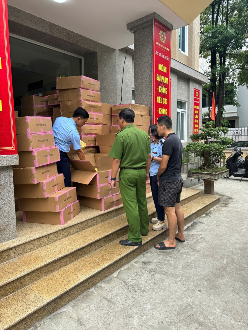 Hà Nội: Phát hiện, thu giữ 57.000 mặt nạ giả mạo nhãn hiệu BANOBAGI, trị giá hơn 427 triệu đồng - 3