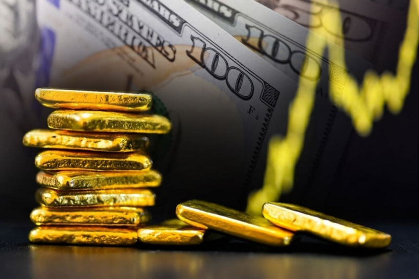 Việc giá vàng giao ngay rơi xuống dưới 4.000 USD/ounce khiến một số tổ chức tài chính lớn phải cập nhật lại toàn bộ dự báo giá kim loại quý cho nửa cuối năm (Ảnh: Economy Middle East).