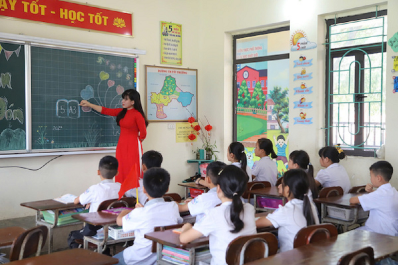 Lương giáo viên được ưu tiên xếp cao nhất từ năm 2026, theo quy định tại Luật Nhà giáo đã được ban hành và có hiệu lực từ 1/1/2026. Ảnh minh họa: Tường Vân.