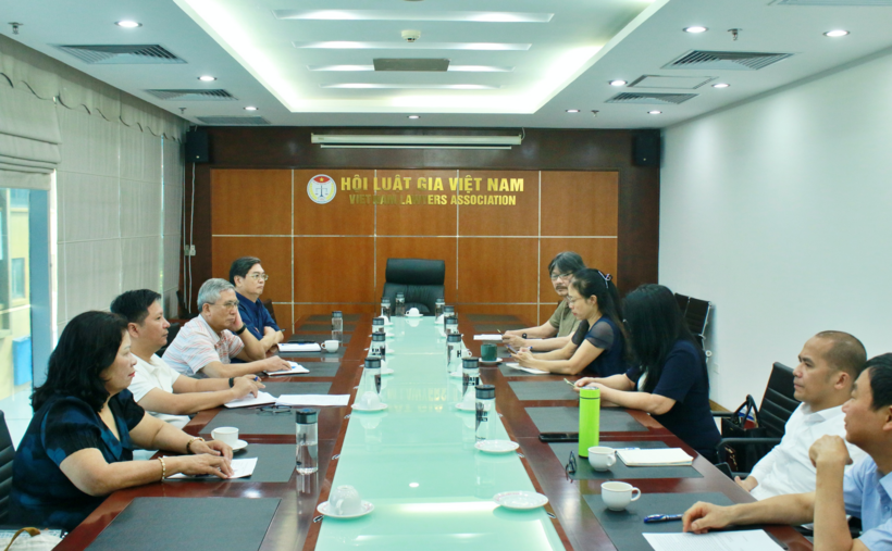 Các đại biểu tham dự hội nghị.