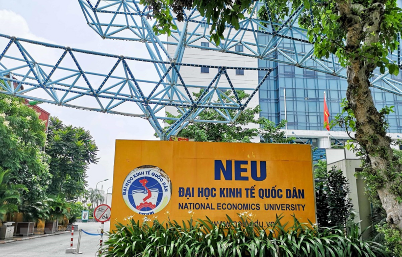 Đại học Kinh tế Quốc dân dự kiến bỏ xét kết hợp IELTS với các bài thi đánh giá. Ảnh: Báo Chính phủ.