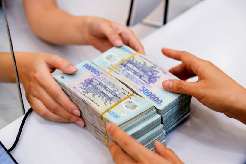 Không ghi chép, ghi nhận trong sổ kế toán các khoản thu liên quan đến việc xác định số tiền thuế phải nộp...là một trong 10 hành vi bị xác định là trốn thuế. Ảnh minh họa