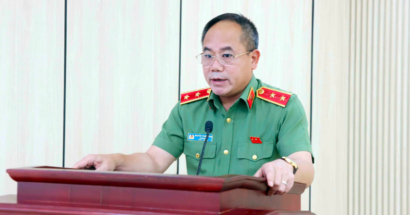 Trung tướng Nguyễn Thanh Tùng, Giám đốc Công an thành phố Hà Nội chủ trì hội nghị.