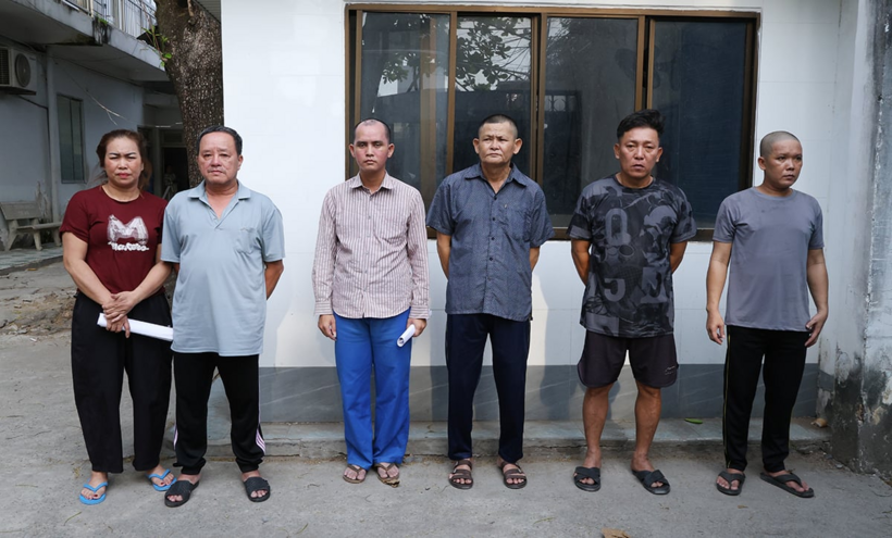 Các đối tượng Hiền, Long, Huyên, Phép, Huy và Ngọc (thứ tự từ trái qua). (Ảnh: Công an tỉnh An Giang)
