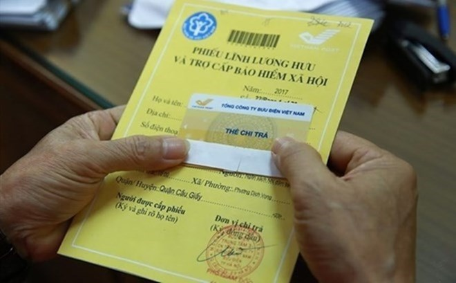 Phiếu nhận lương hưu, trợ cấp BHXH. Ảnh: Hải Nguyễn/ LĐO.