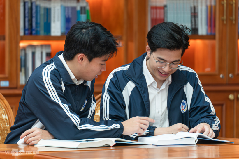 Sinh viên Đại học Kinh tế Quốc dân, tháng 3/2026. Ảnh: Hoàng Giang