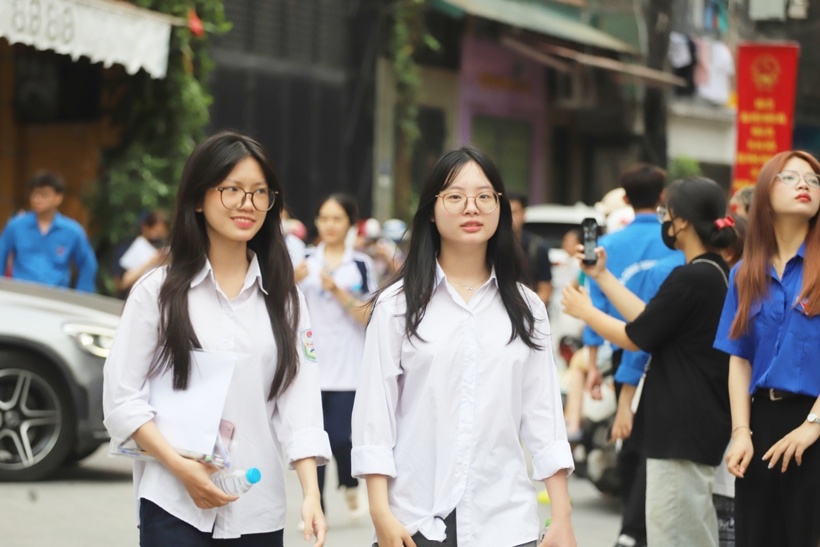 Phổ điểm Toán 2026 cho thấy chất lượng dạy học được cải thiện, đề thi đáp ứng tốt mục tiêu xét tốt nghiệp và tuyển sinh.