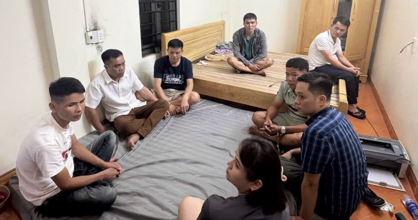 Công an Tuyên Quang triệt xóa tụ điểm đánh bạc trong nhà nghỉ trên địa bàn xã Bắc Mê. (Ảnh: Công an Tuyên Quang)