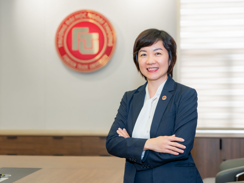 PGS.TS Nguyễn Minh Hằng làm Phó hiệu trưởng Trường Đại học Ngoại thương. Ảnh: NTCC
