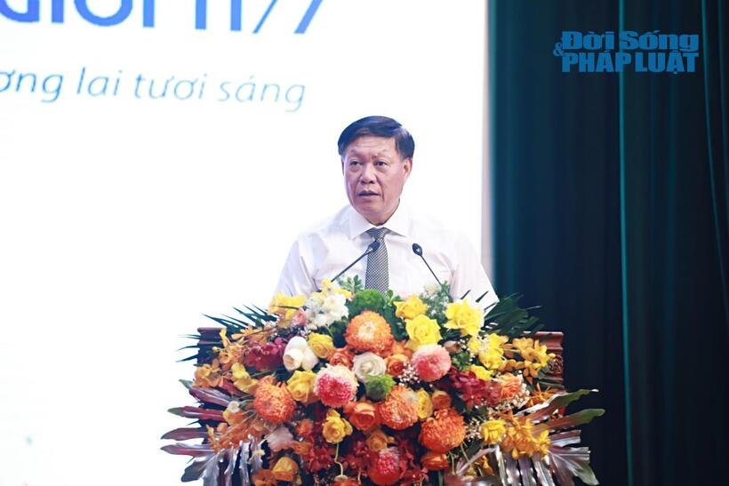 Thứ trưởng Bộ Y tế Đỗ Xuân Tuyên.