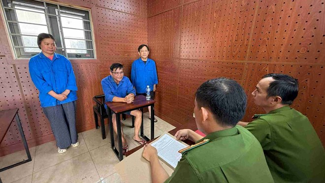 Công an khởi tố, xử lý nhóm đối tượng cho vay nặng lãi, thu lợi bất chính hơn 1 tỷ đồng. Ảnh: CACC