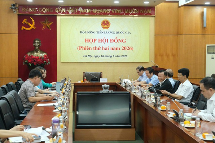 Hội đồng Tiền lương quốc gia họp phiên thứ 2. Ảnh: Tuổi Trẻ