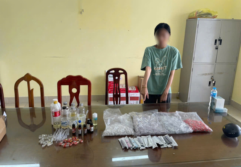 Nguyễn Thị Tố Nga tại trụ sở Cơ quan Công an. Ảnh: Công an tỉnh Quảng Ninh