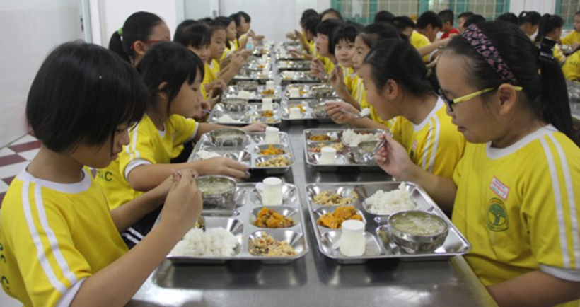 Chỉ đạo mới của Sở GD&ĐT Hà Nội về bữa ăn bán trú ở các trường học. Ảnh minh họa: Báo Chính phủ