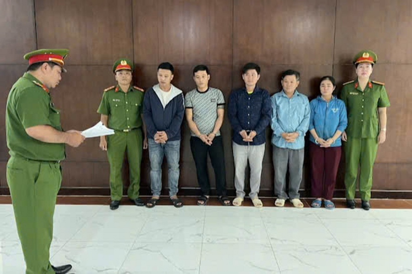Ngoài Đại, 4 người khác là thành viên trong một gia đình cũng bị khởi tố vì liên quan đường dây (Ảnh: Công an cung cấp)./ Theo báo Dân trí.