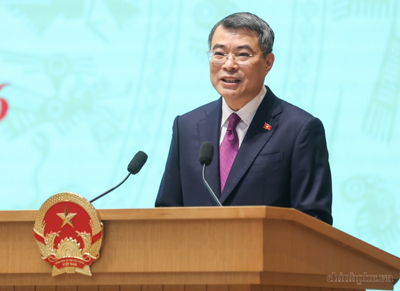 Thủ tướng Chính phủ Lê Minh Hưng phát biểu khai mạc Hội nghị Thường trực Chính phủ với cộng đồng doanh nghiệp (Ảnh: VGP).