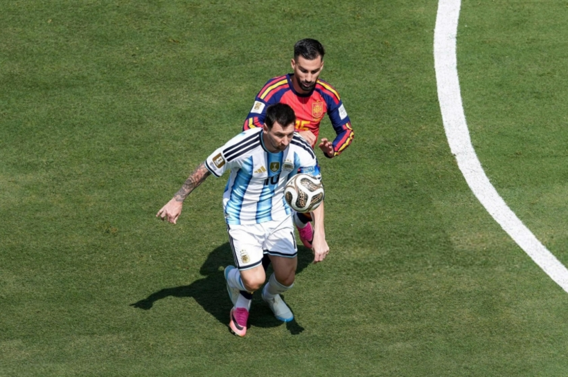 Theo thống kê sau thời gian thi đấu chính thức, Tây Ban Nha tung ra tổng cộng 15 cú sút, trong khi con số của Argentina là 0. Ảnh: Thethao247