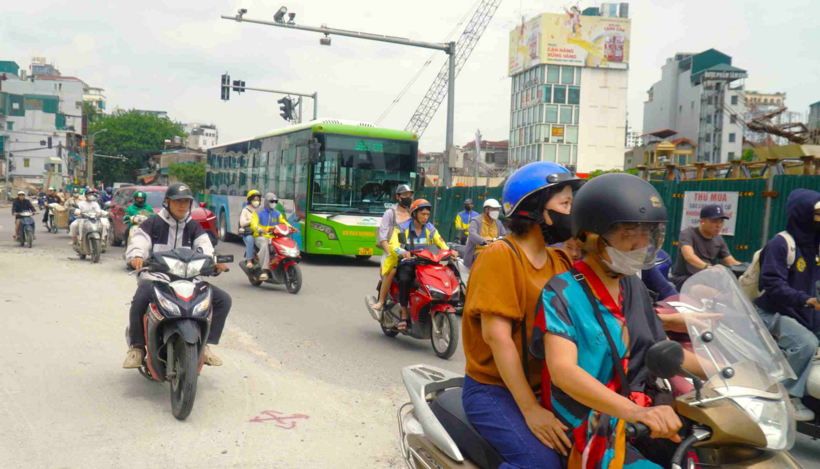Dự báo thời tiết ngày mai 22.7, Hà Nội trời nắng nóng. Ảnh: Minh Vũ/ Theo báo Lao động.