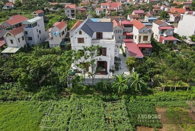 Quy định bồi thường đối với đất nông nghiệp là vấn đề được bạn đọc quan tâm. Ảnh: Như Hạ/ Báo Lao động.