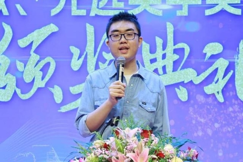 Deng Leyan đạt điểm tuyệt đối 2 năm liên tiếp tại Olympic Toán Quốc tế. Ảnh: Baike/Znews