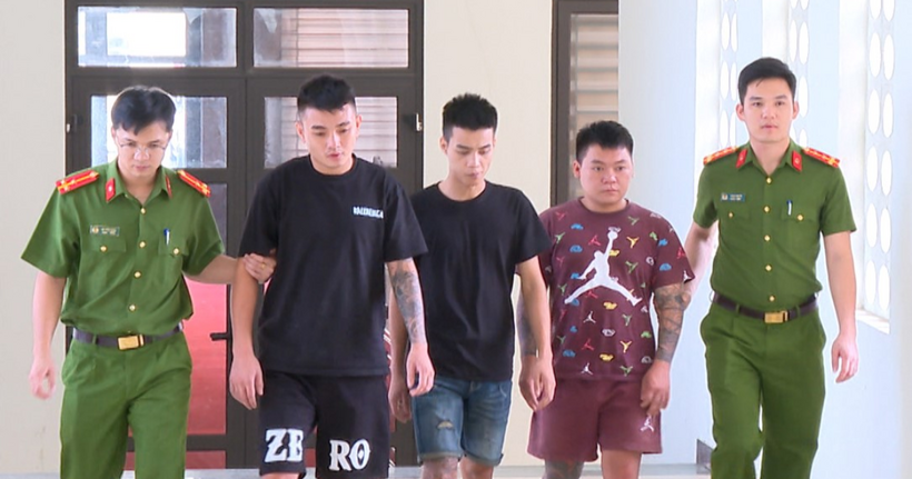 Các đối tượng tại cơ quan Công an. (Ảnh: Công an Thanh Hóa)