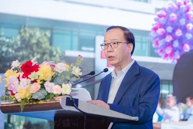 TTND.GS.TS.BS Trần Minh Điển - Giám đốc Bệnh viện Nhi Trung ương, Chủ tịch Hội Nhi khoa Việt Nam chia sẻ về các gánh nặng bệnh tật do RSV tại hội thảo