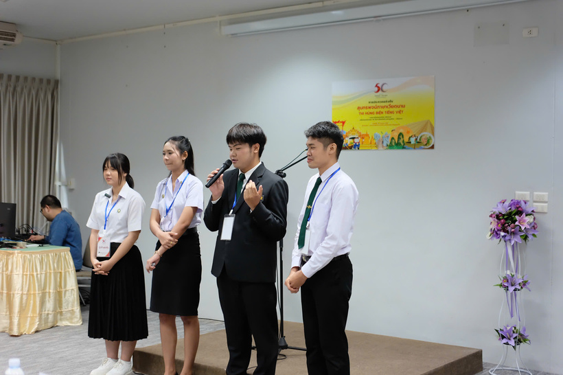 Các thí sinh tham gia cuộc thi Hùng biện tiếng Việt dành cho học sinh phổ thông tại ĐH Hoàng gia Udon Thani (8/2026).
