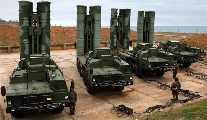 Hệ thống S-400. Ảnh: Military Watch Magazine