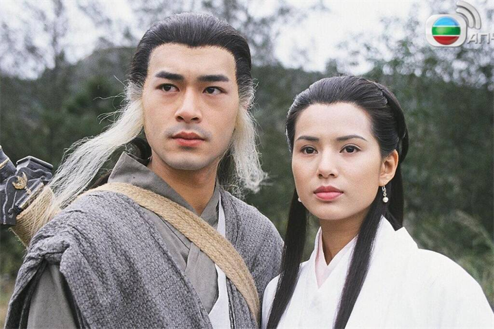Cổ Thiên Lạc và Lý Nhược Đồng trong phim “Thần điêu đại hiệp” năm 1995. Ảnh: Xinhua